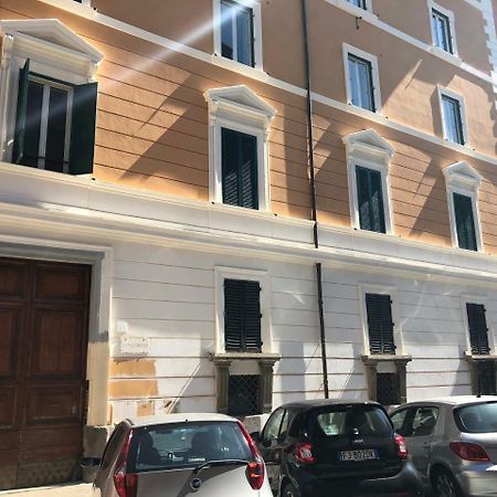 Cavour Suites Guest House Rom Exterior foto
